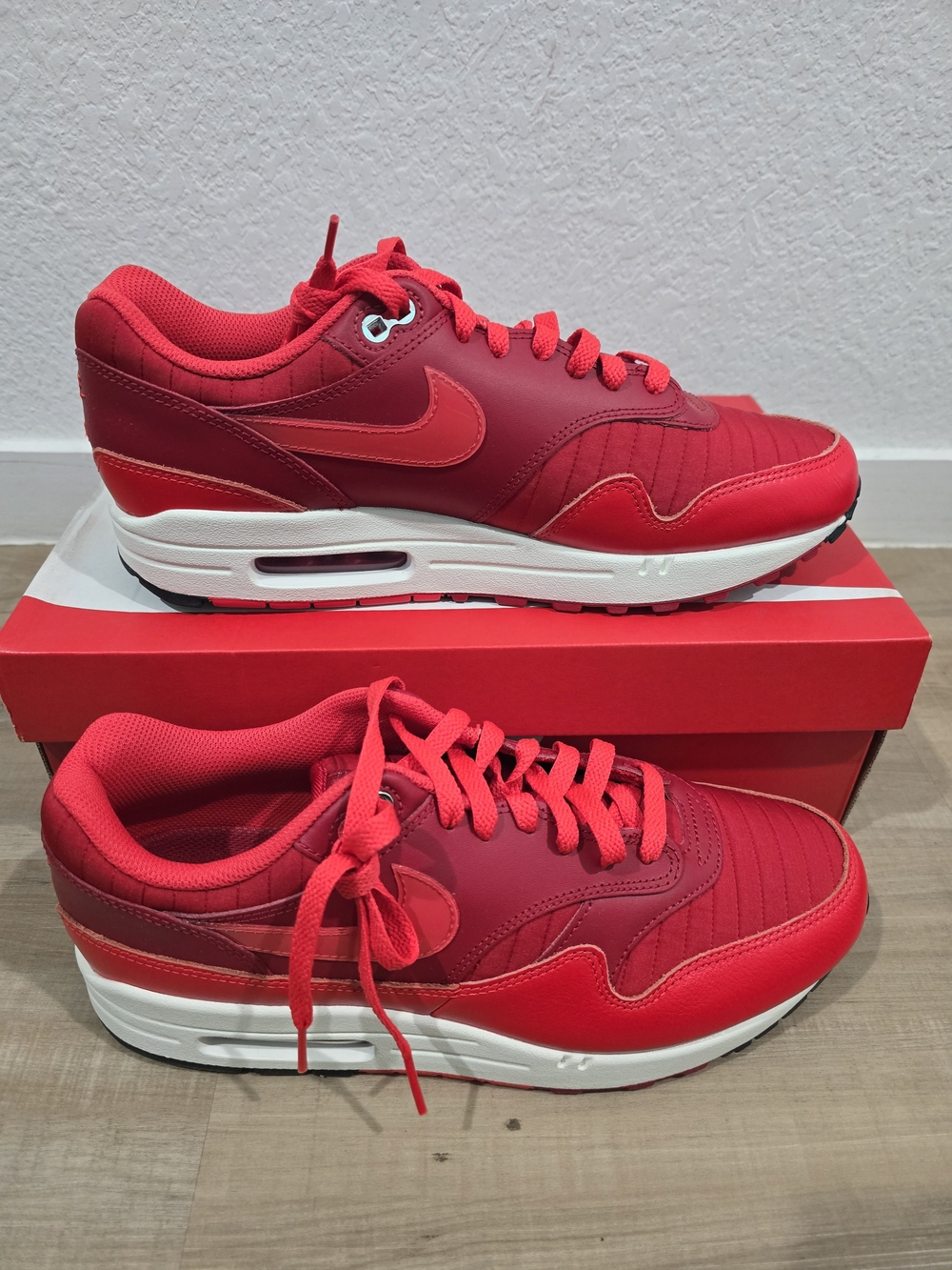 Red Men's Air Max 1 "Gym Red Crimson" Running Sneakers - Brand Unspecified